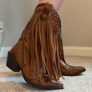 Dingo Heart Throb Brown Russet Leather Fringe cowgirl / western boots | size 8